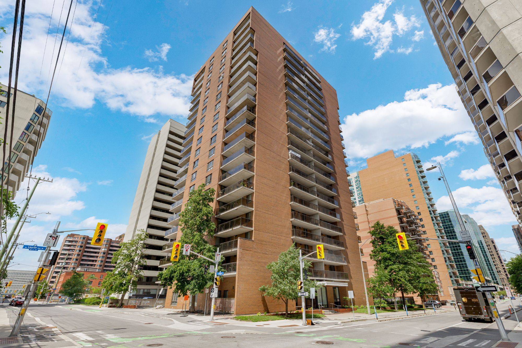 Ottawa Centre, ON K1R 7X1,Address not disclosed