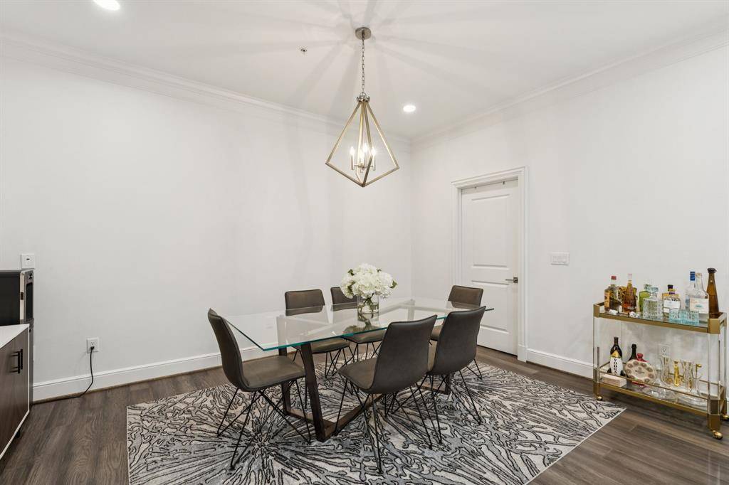 Dallas, TX 75225,6605 Bandera Avenue #1D