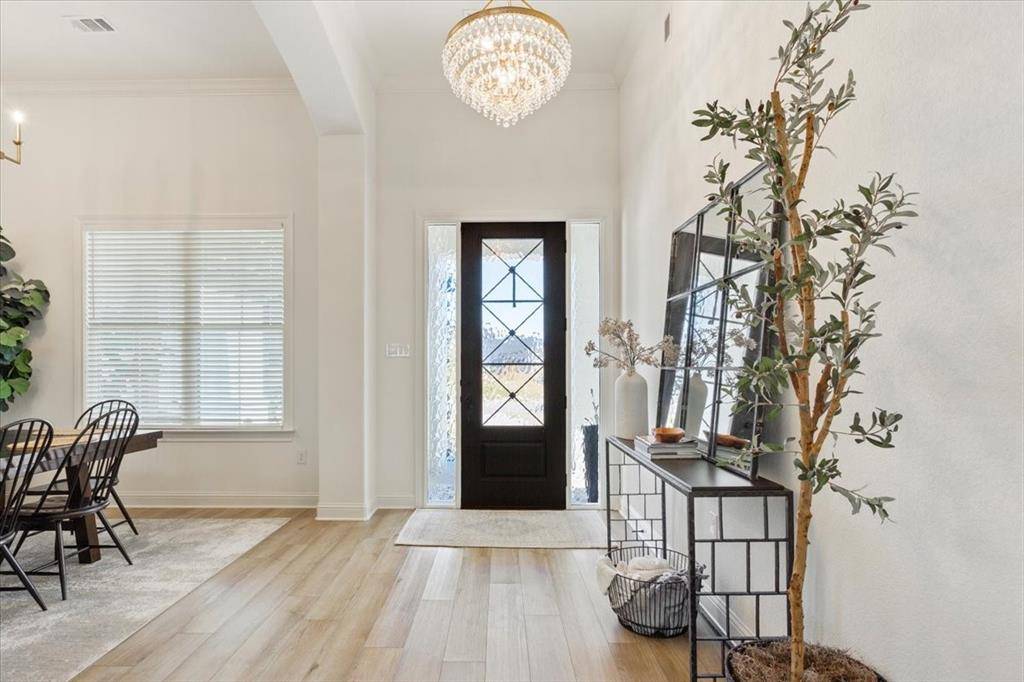 Waco, TX 76712,10229 Creekside Lane