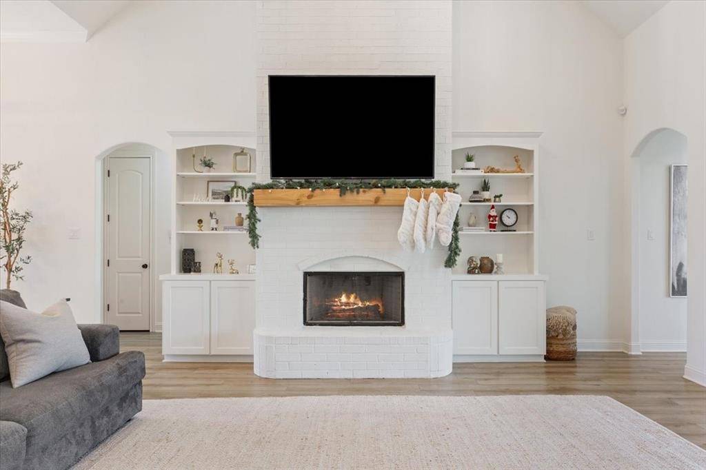 Waco, TX 76712,10229 Creekside Lane