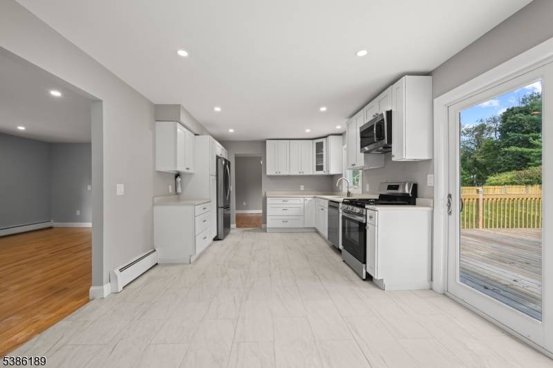 Washington Twp., NJ 07840,14 Kim Ln