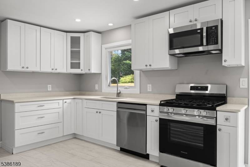 Washington Twp., NJ 07840,14 Kim Ln