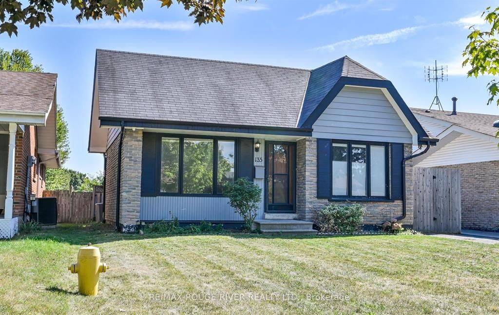 Whitby, ON L1N 5M3,Address not disclosed