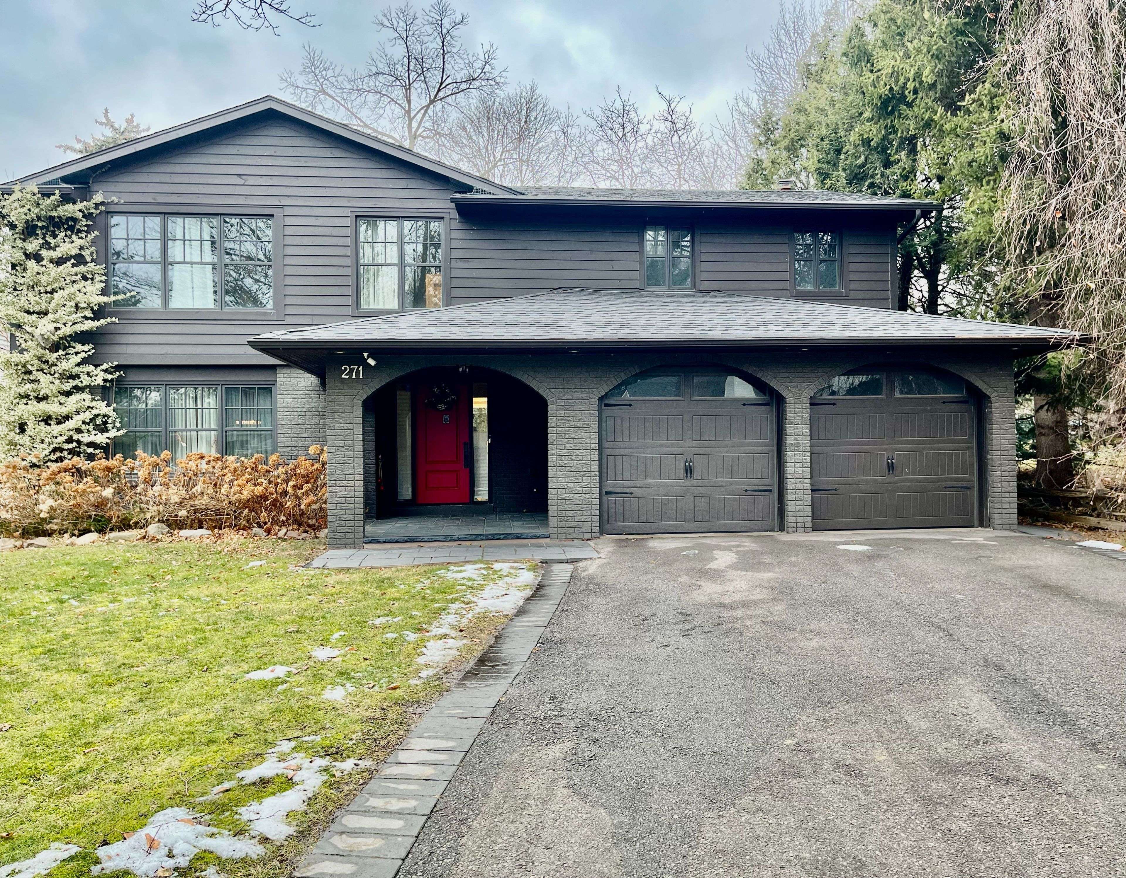Oakville, ON L6J 5R7,271 Lawson ST