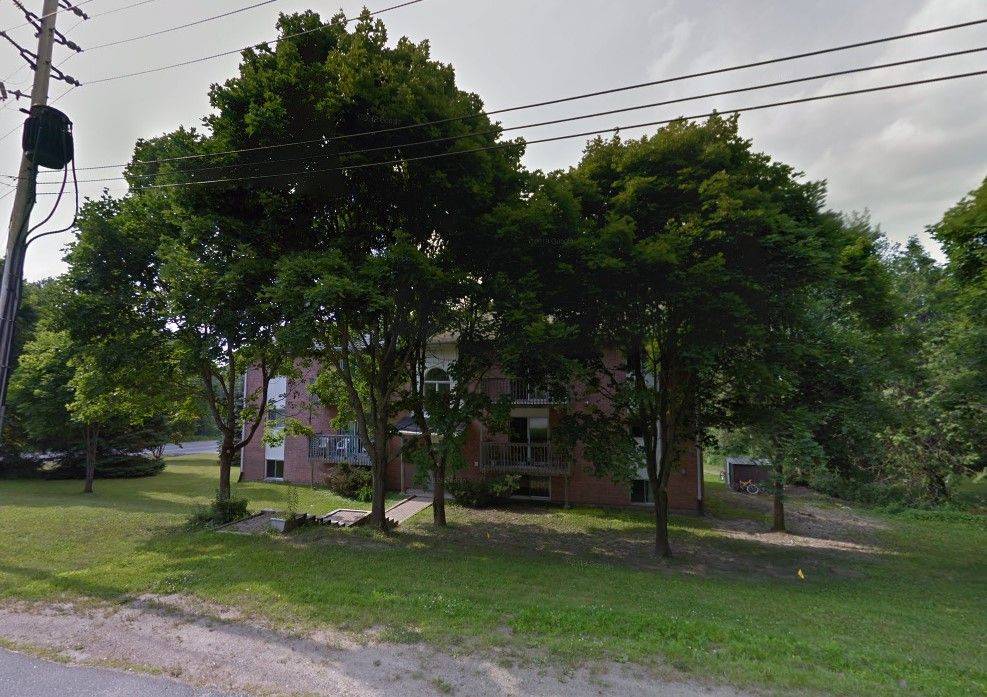 Bracebridge, ON P1L 1H7,25 Alexandra ST