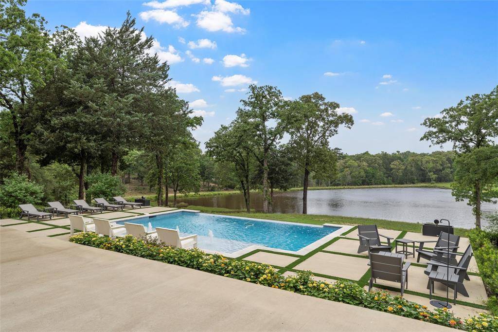 Oakwood, TX 75855,18404 County Road 264