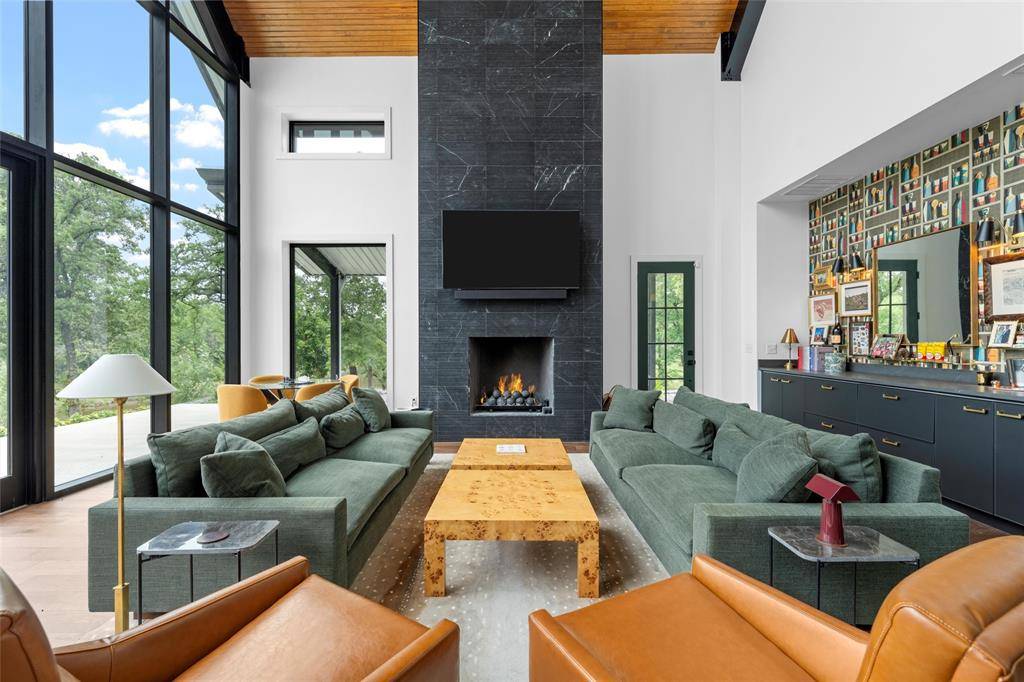 Oakwood, TX 75855,18404 County Road 264