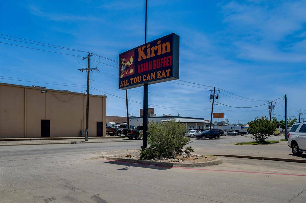 Mineral Wells, TX 76067,215 27th Avenue