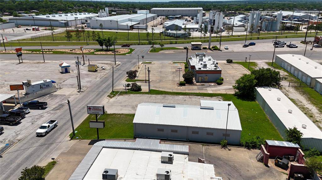 Mineral Wells, TX 76067,215 27th Avenue