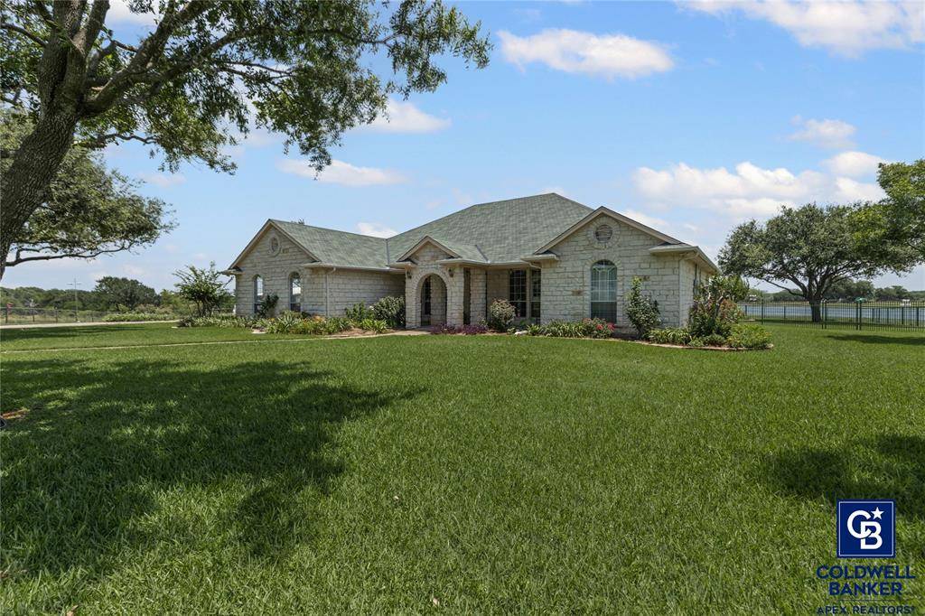 Cleburne, TX 76033,1221 Park Boulevard