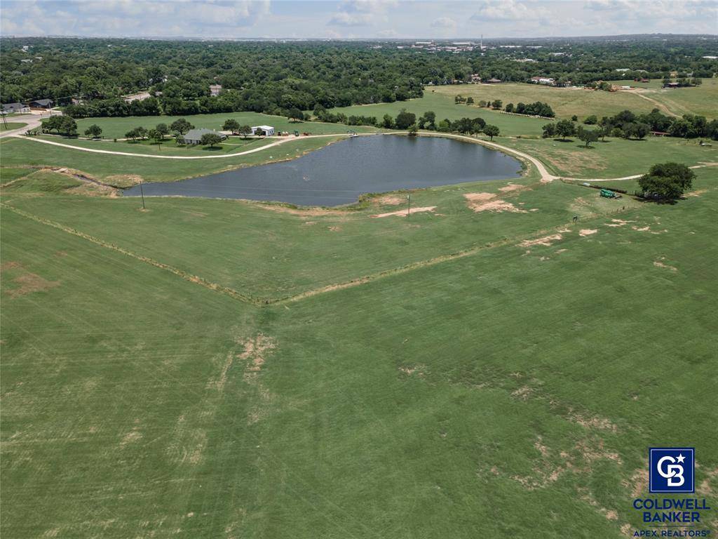 Cleburne, TX 76033,1221 Park N Boulevard