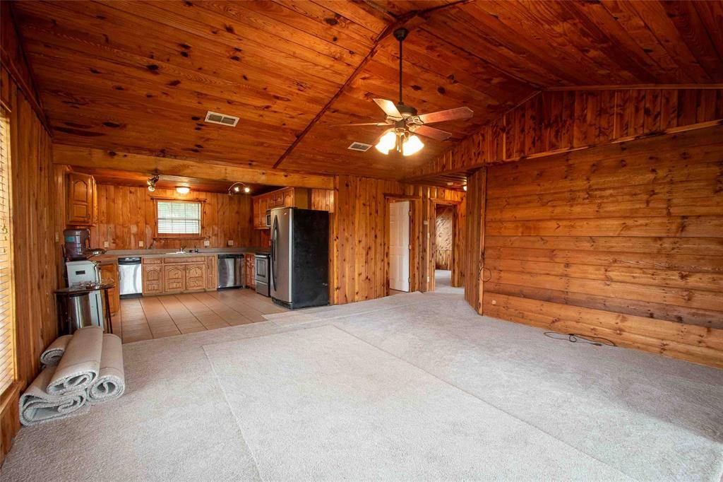 Van, TX 75790,3389 I-20 Service Rd