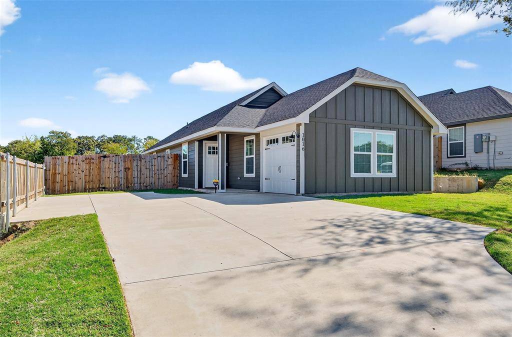 Denison, TX 75020,1016 Ray Drive