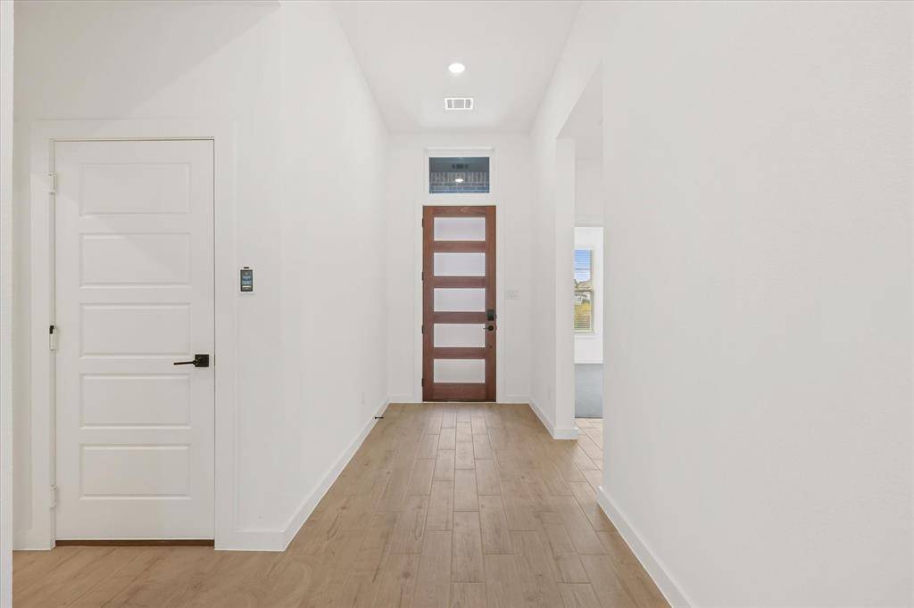 Fort Worth, TX 76179,7136 Intrepid Drive