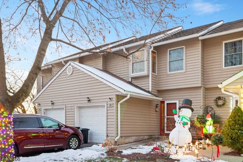 Hampton Twp., NJ 07860,32 Rhea Run