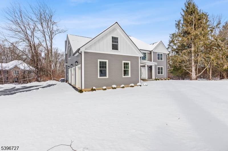 Chester Twp., NJ 07930,22 Furnace Rd