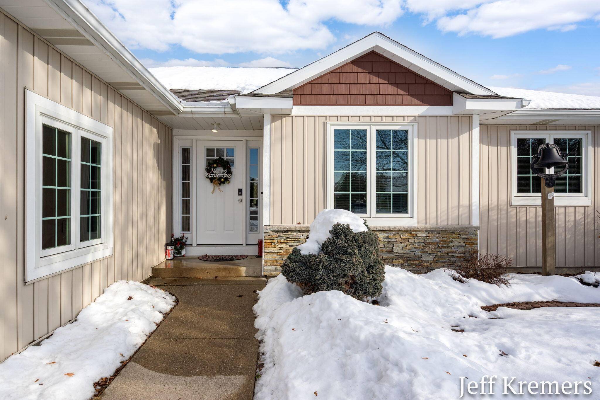 Wyoming, MI 49418,2713 Gullmont DR SW