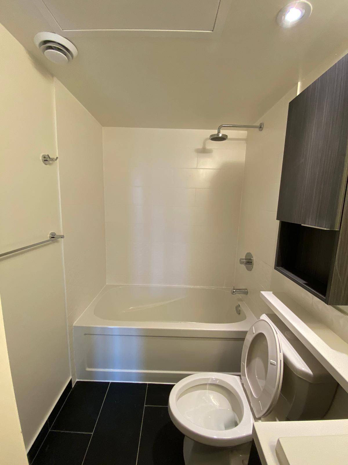 Toronto C11, ON M3C 0P2,2 Sonic WAY #1208