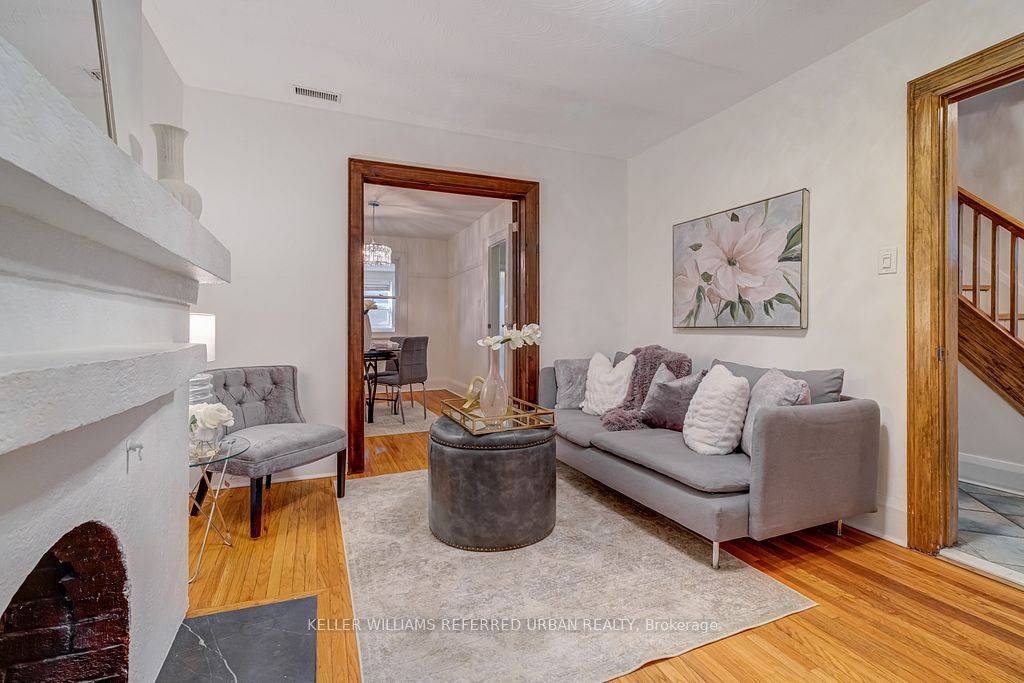 Toronto E03, ON M4J 2T1,188 O'Connor DR