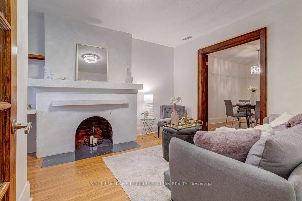 Toronto E03, ON M4J 2T1,188 O'Connor DR