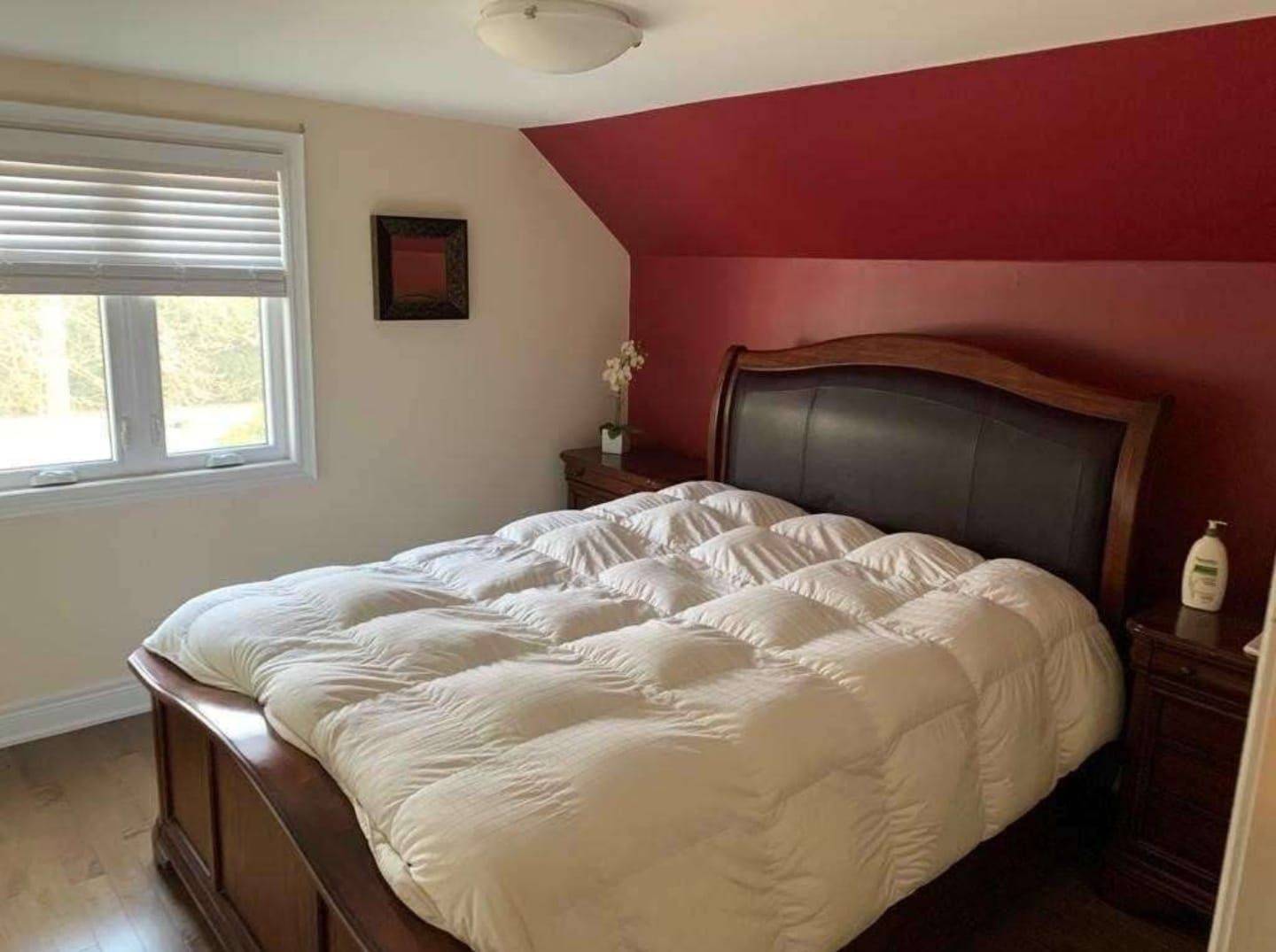 Richmond Hill, ON L4C 3R7,83 Arnold CRES