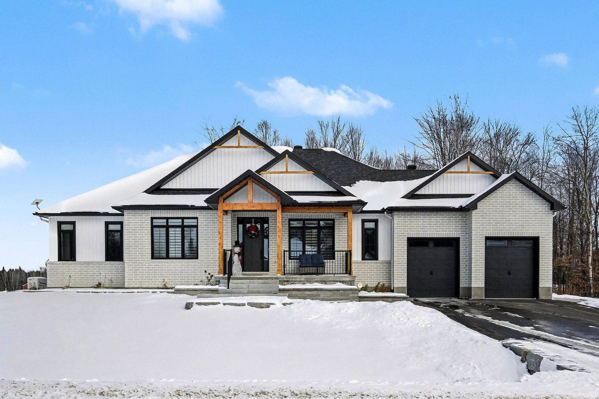 North Dundas, ON K0E 1S0,1685 Trizisky ST