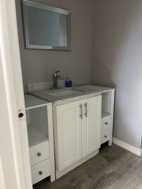 London East, ON N5V 1J7,46 Wellesley CRES #Main