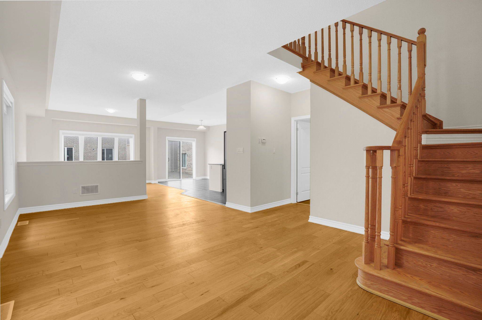 Thorold, ON L2V 0N3,251 Palace ST