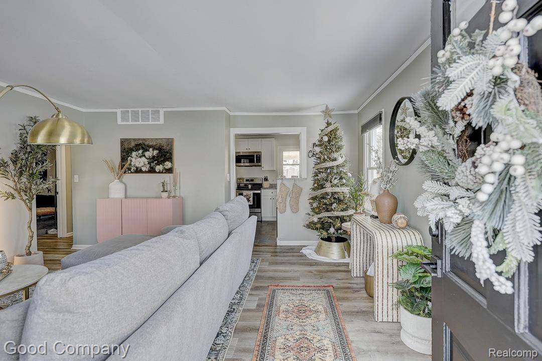 Ferndale, MI 48220,1902 Moorhouse ST