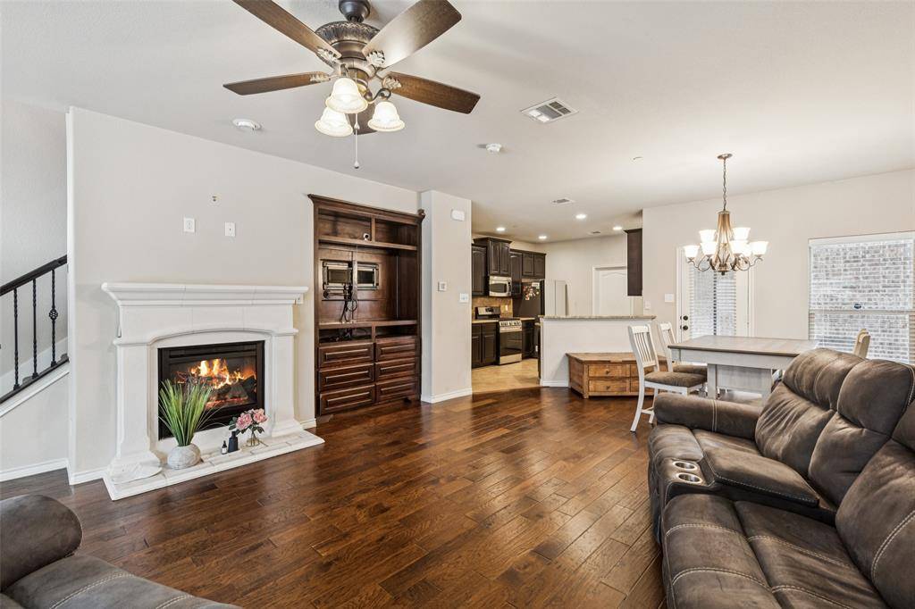 Carrollton, TX 75010,4245 Comanche Drive