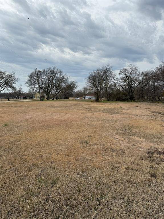 Mertens, TX 76666,209 S Phillips Street