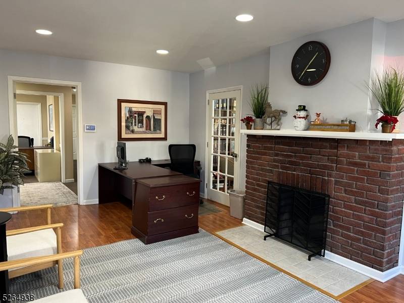 Westfield Town, NJ 07090,226 ST PAUL ST