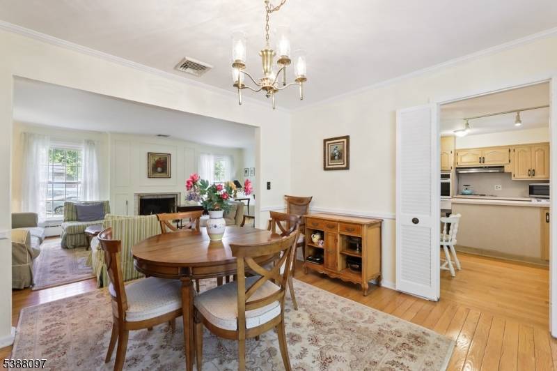 Little Falls Twp., NJ 07424,22 Notch Park Rd