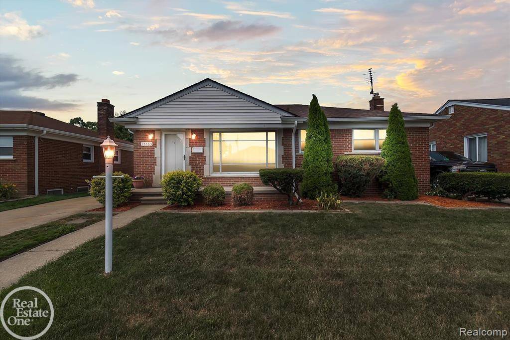 Roseville, MI 48066,25585 Ronald ST