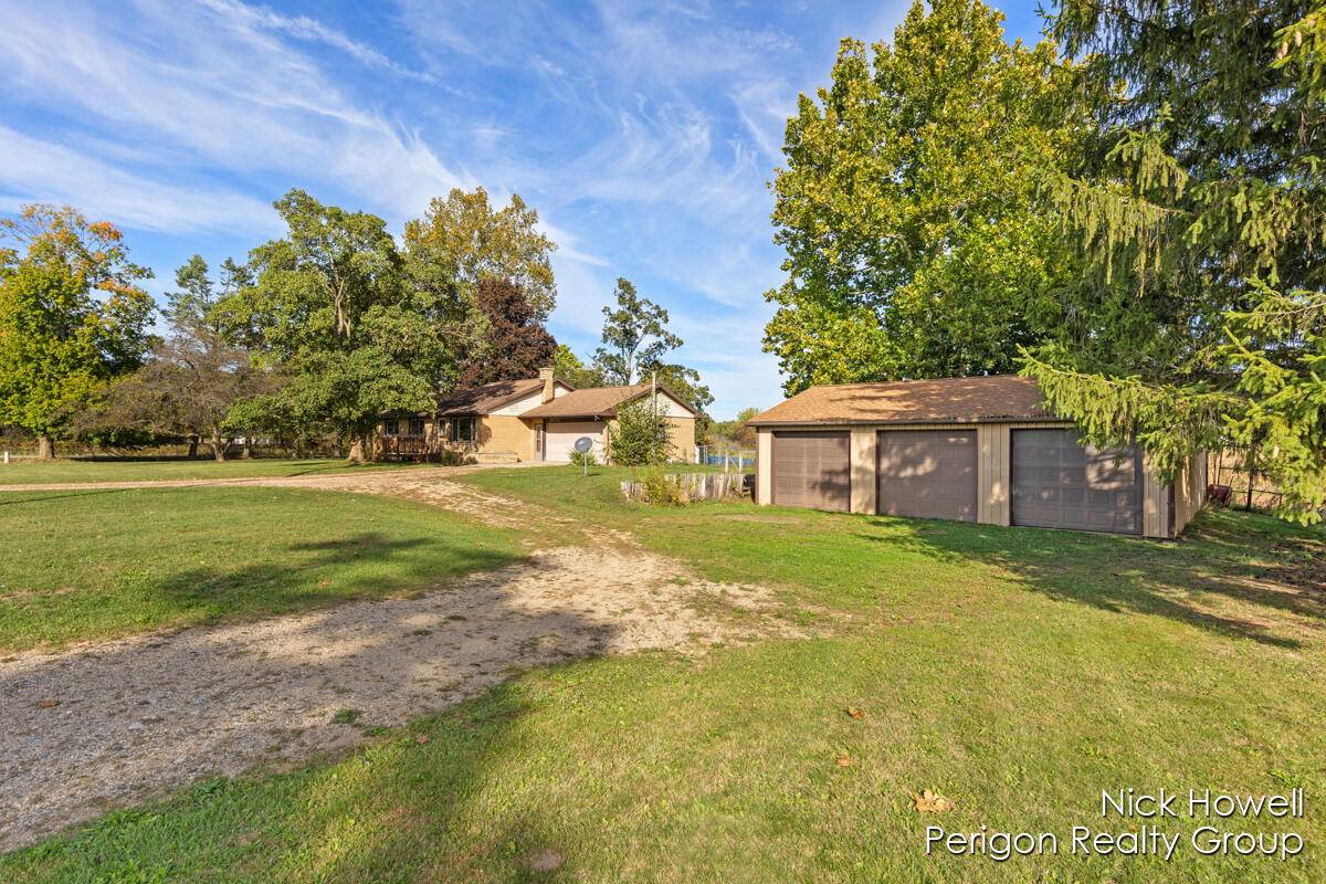 Gobles, MI 49055,26131 M 40