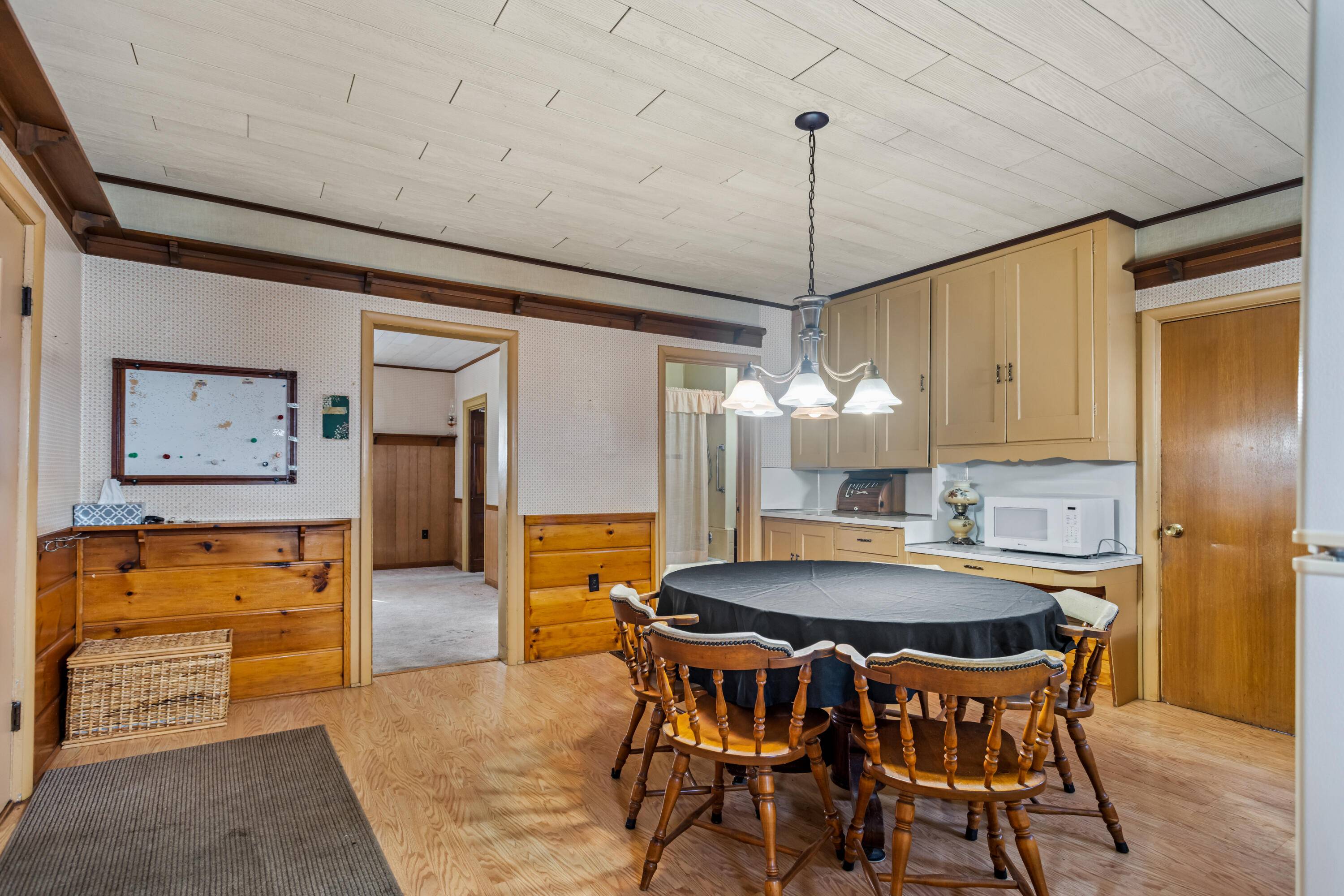 Hudsonville, MI 49426,5547 Pleasant AVE