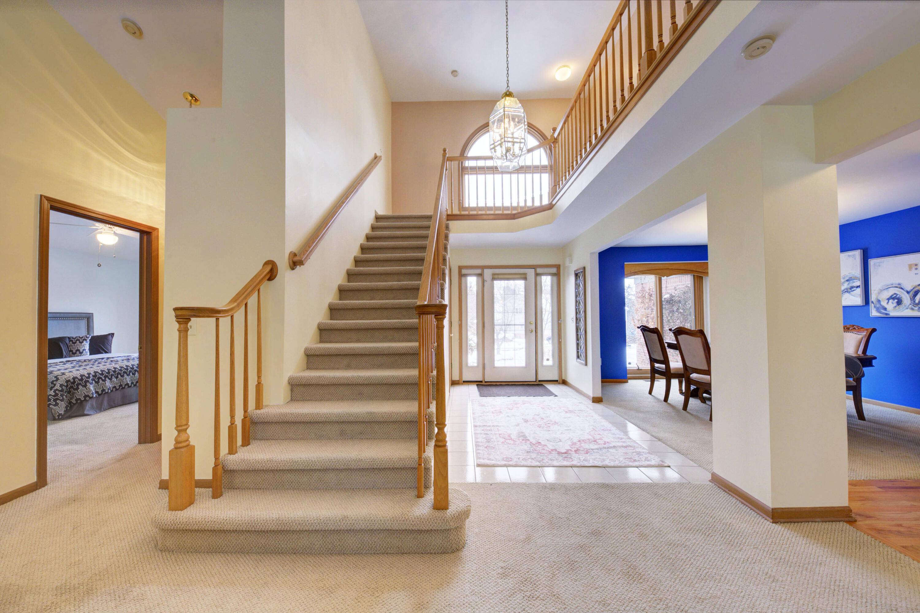 Ann Arbor, MI 48105,825 Brookside DR