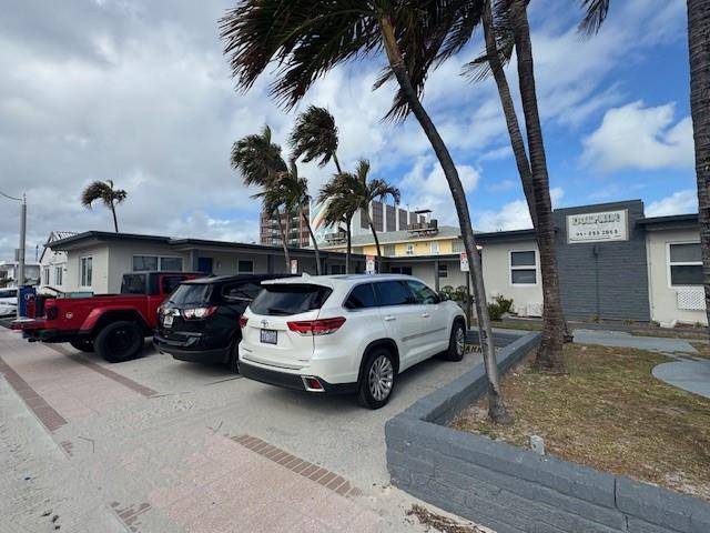 Hollywood, FL 33019,315 Mckinley St