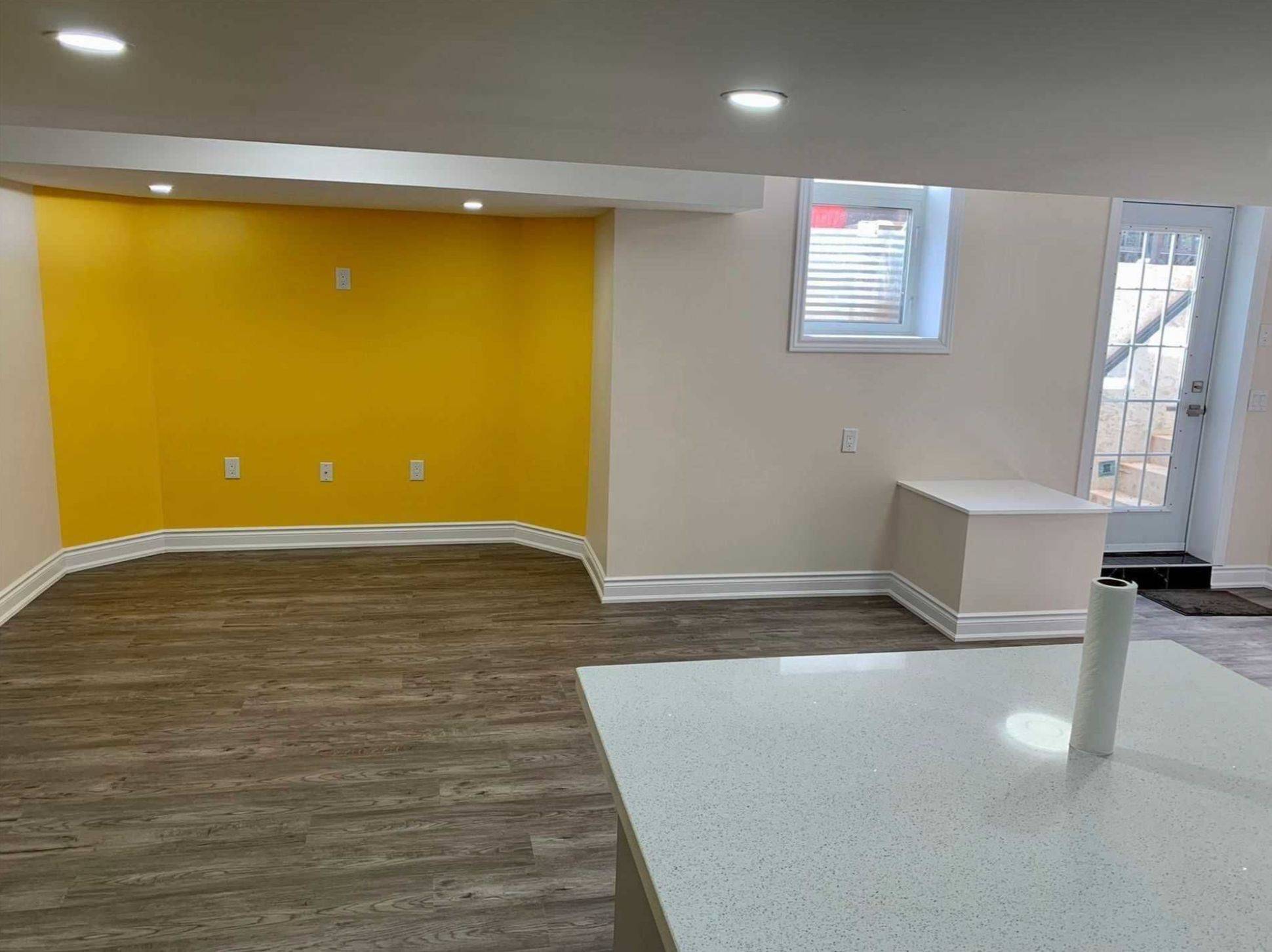 Oakville, ON L6L 0B9,227 Nautical BLVD #B