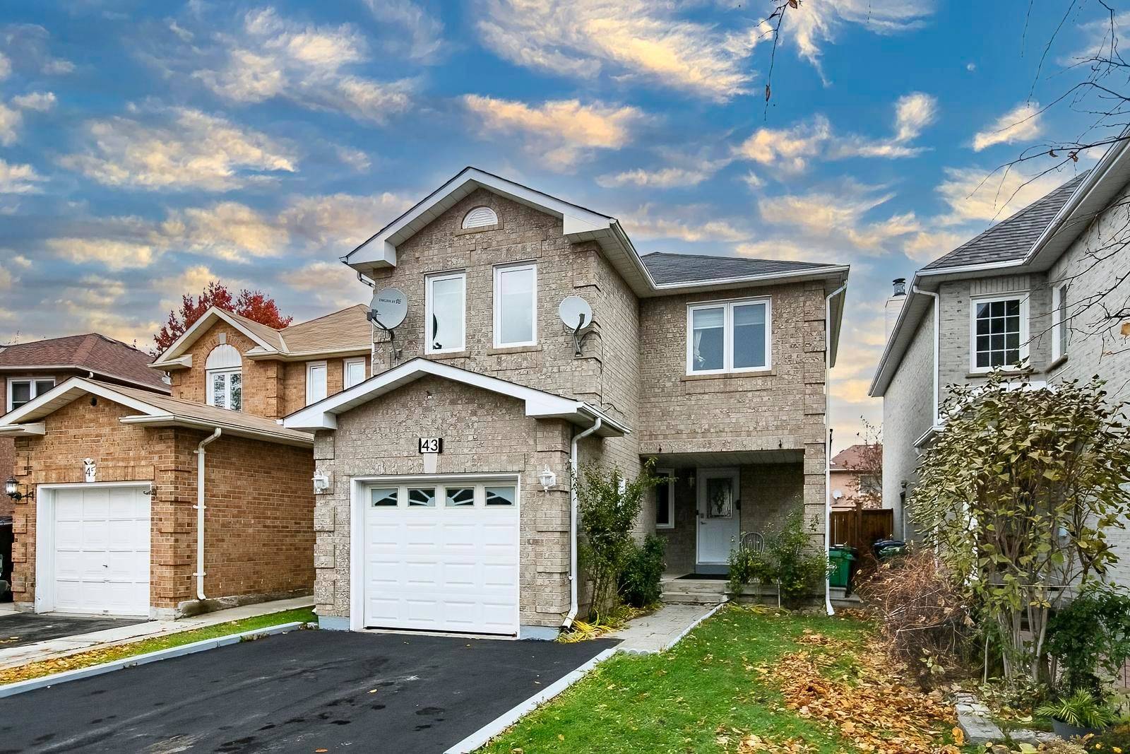 Brampton, ON L6Y 4T3,43 Letty AVE