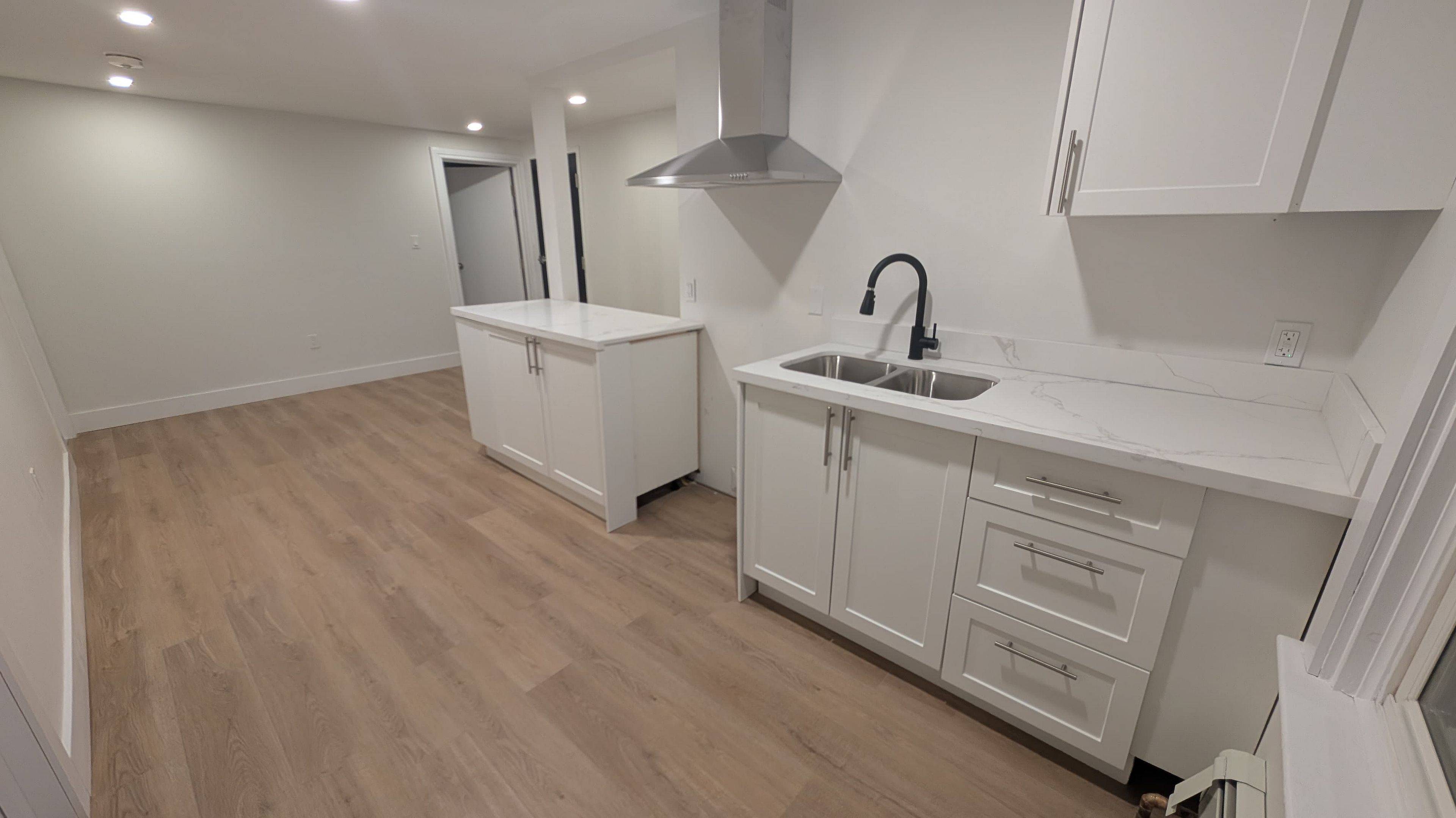 Port Colborne, ON L3K 4J3,803 King ST #10