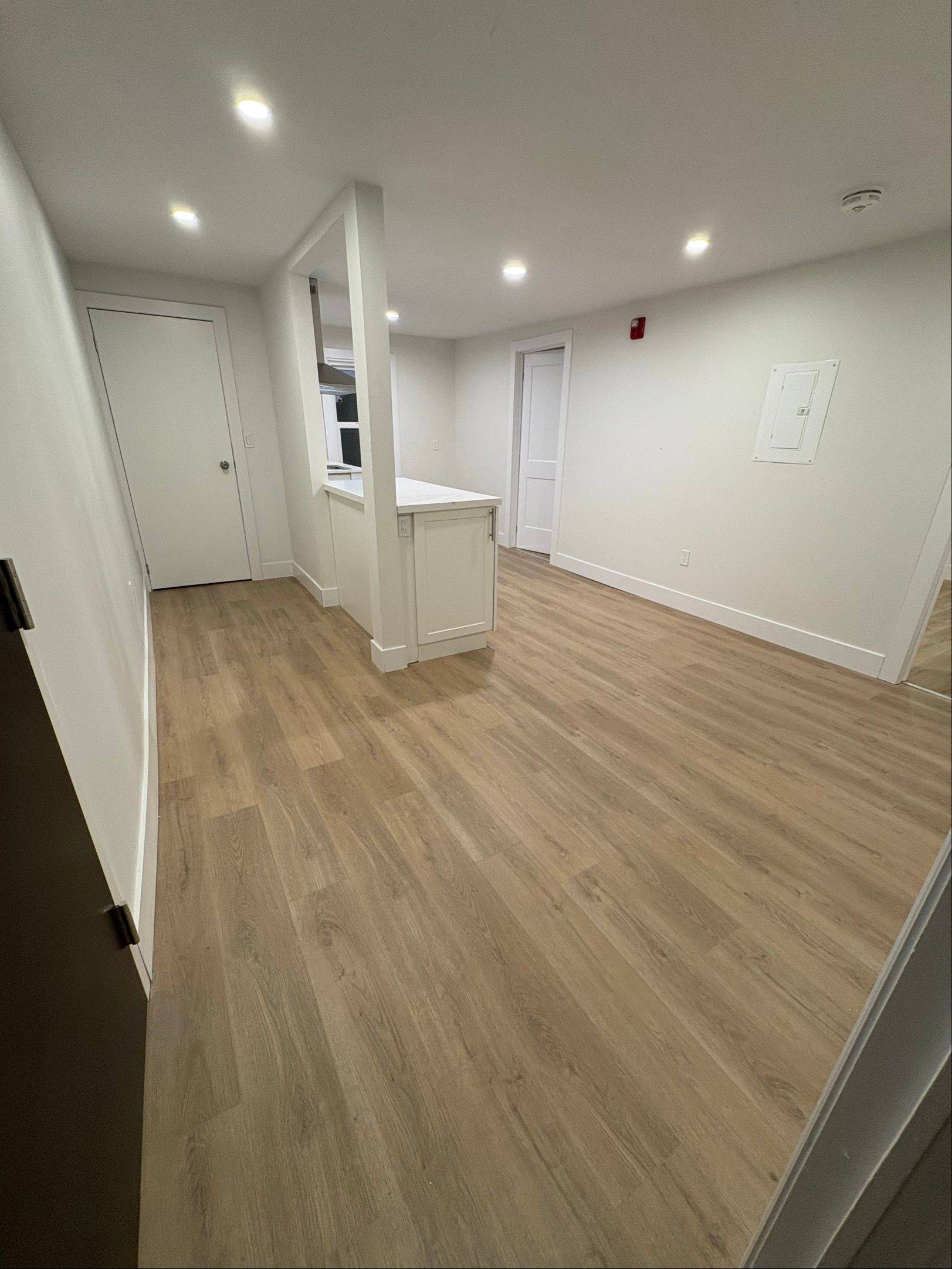 Port Colborne, ON L3K 4J3,803 King ST #10