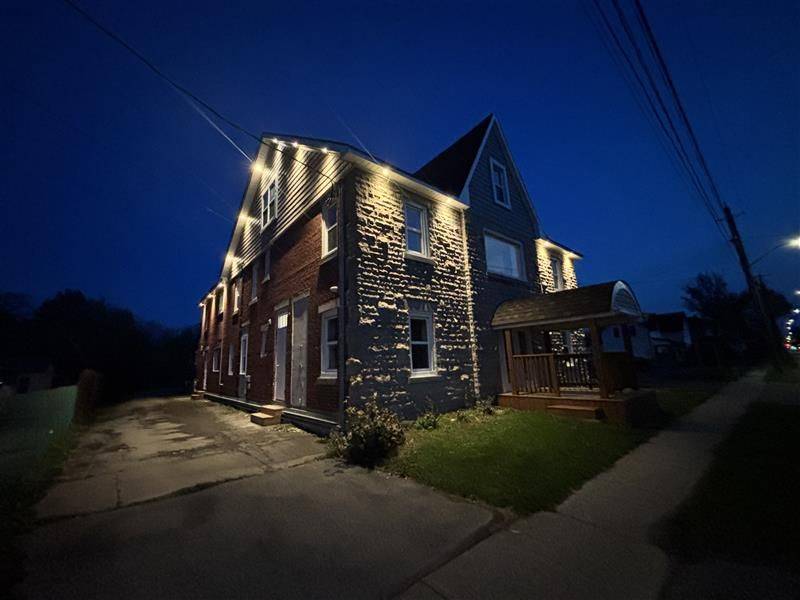 Port Colborne, ON L3K 4J3,803 King ST #2