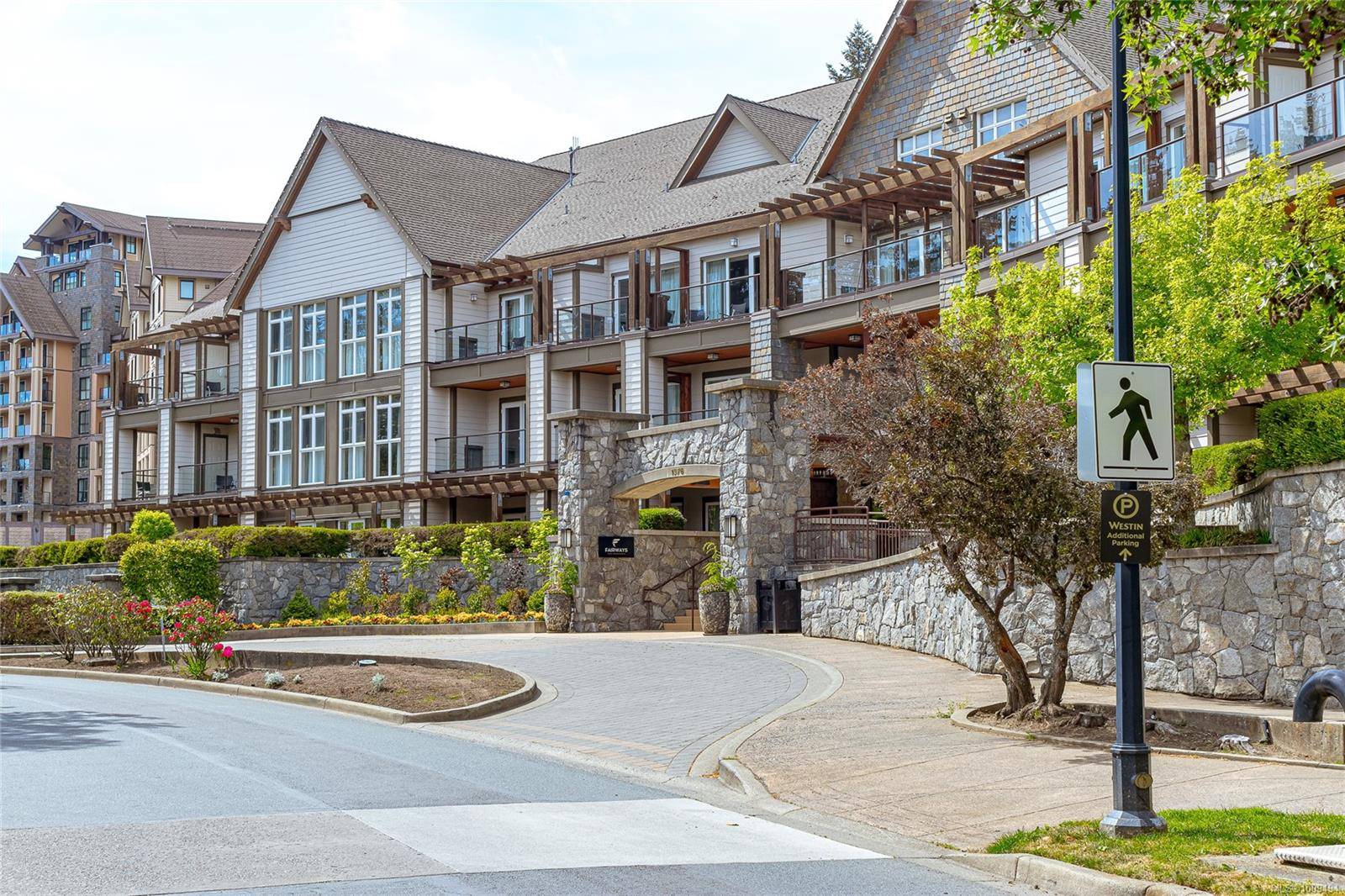 Langford, BC V9B 6S1,1376 Lynburne Pl #218-220 B