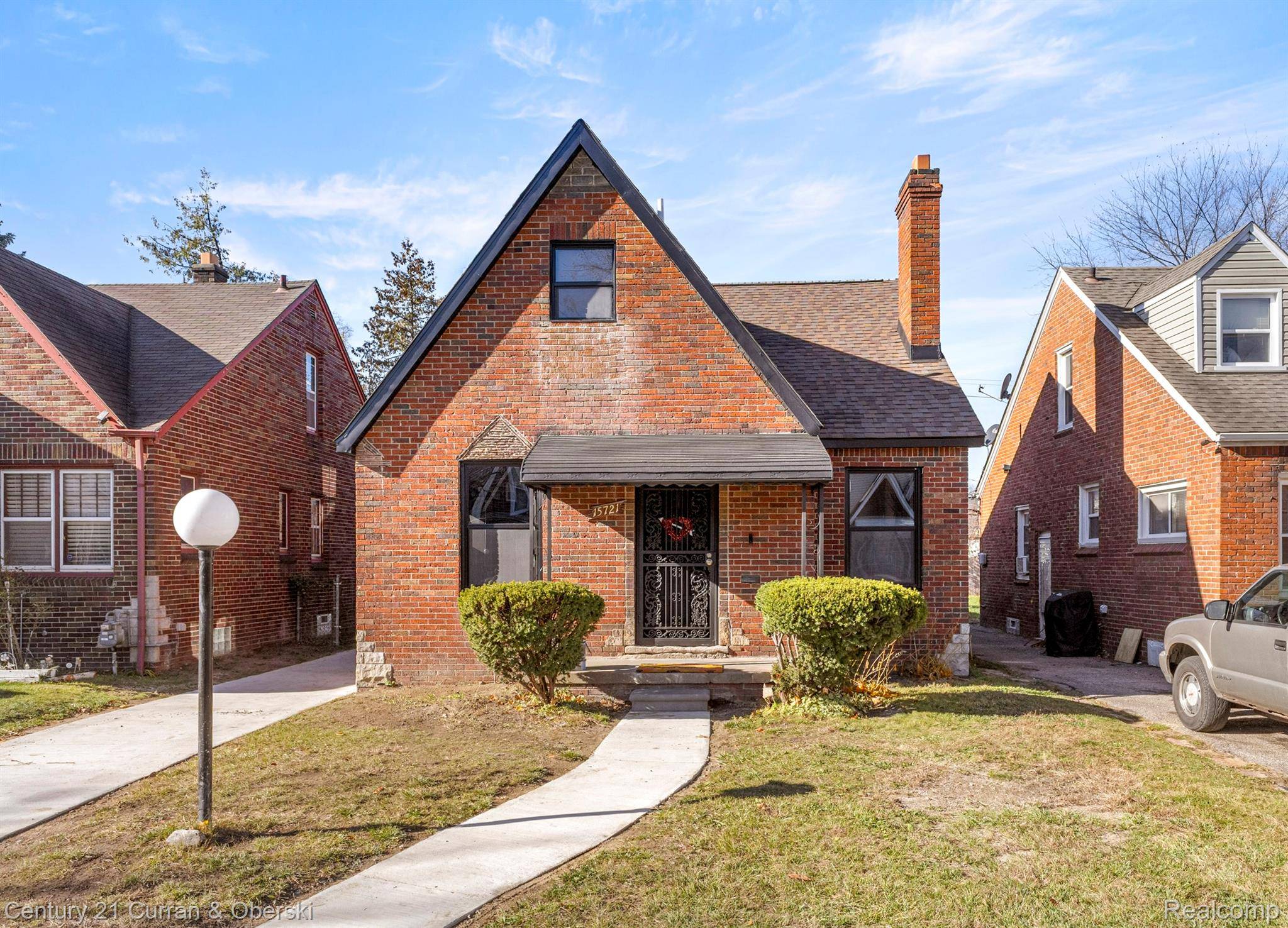 Detroit, MI 48227,15721 Robson ST