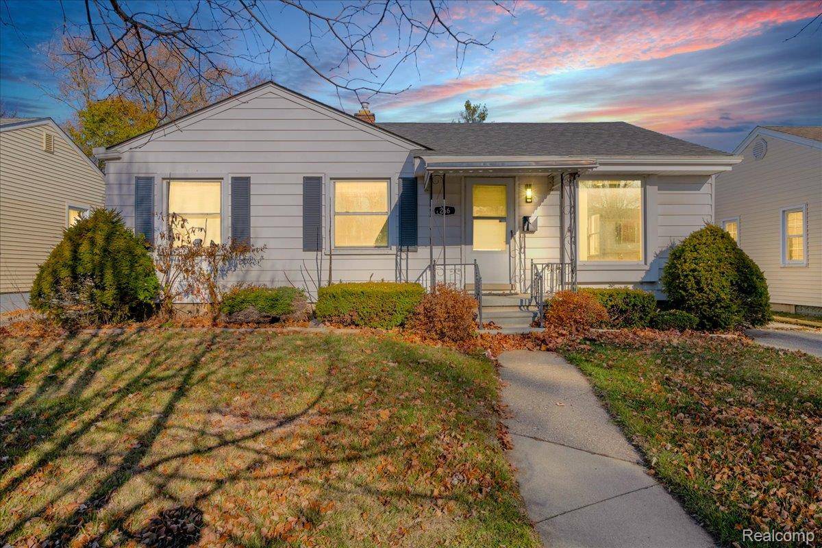 Clawson, MI 48017,266 Massoit ST