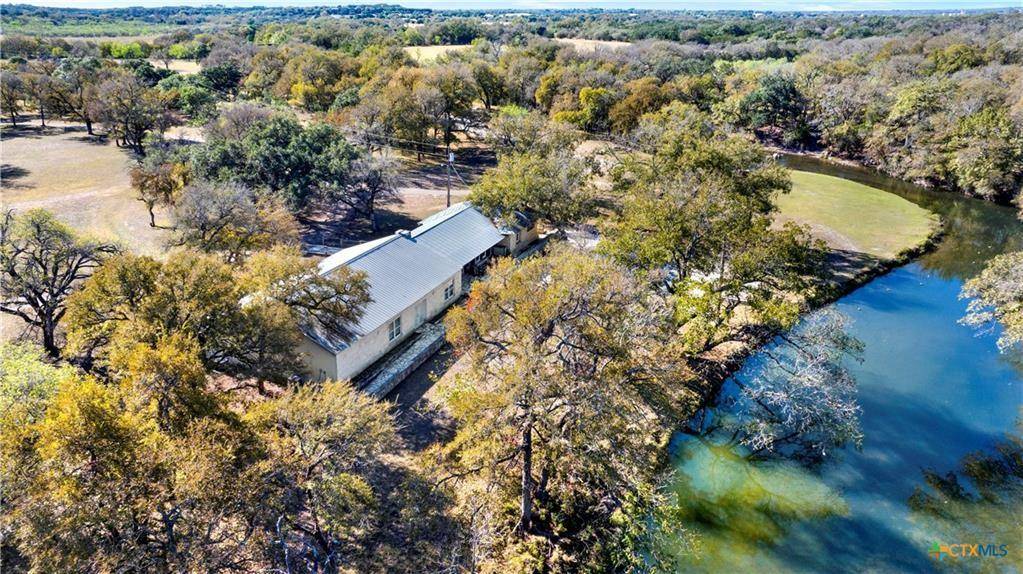 Lampasas, TX 76550,190 Private Road 3011