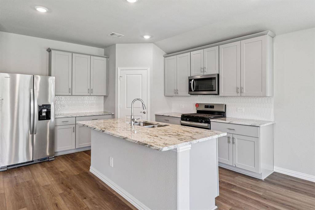 Lavon, TX 75166,1186 Wolfsbane Drive