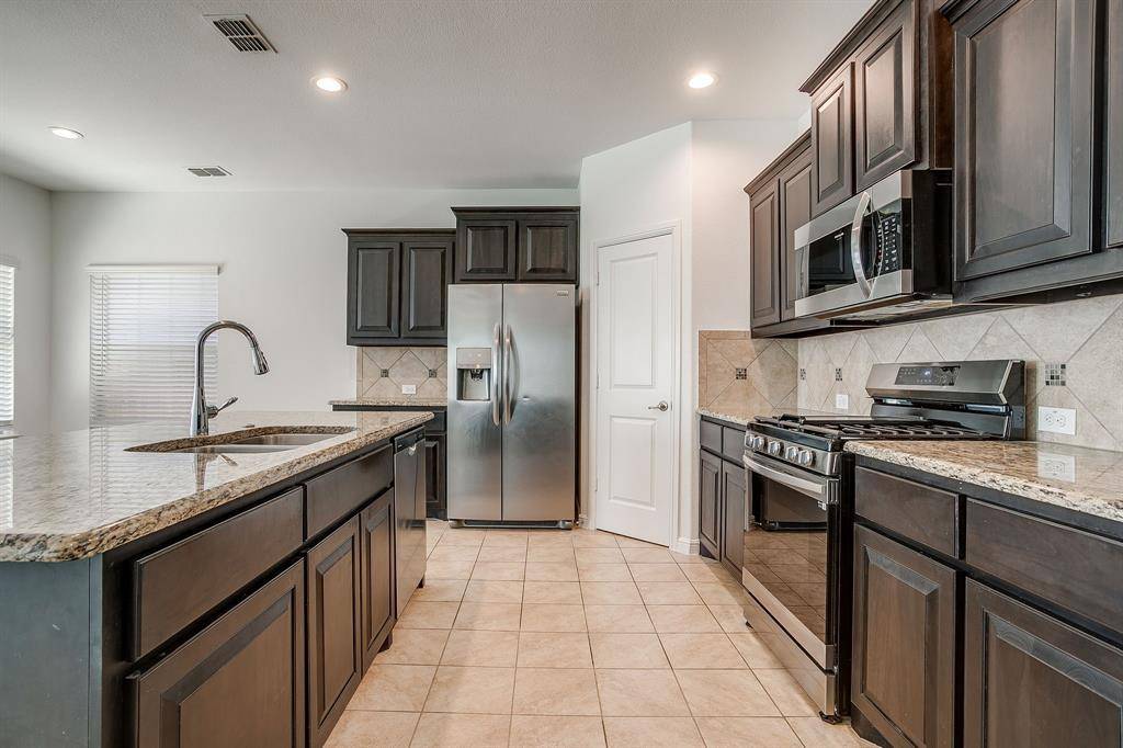 Fort Worth, TX 76179,5025 Hayseed Drive