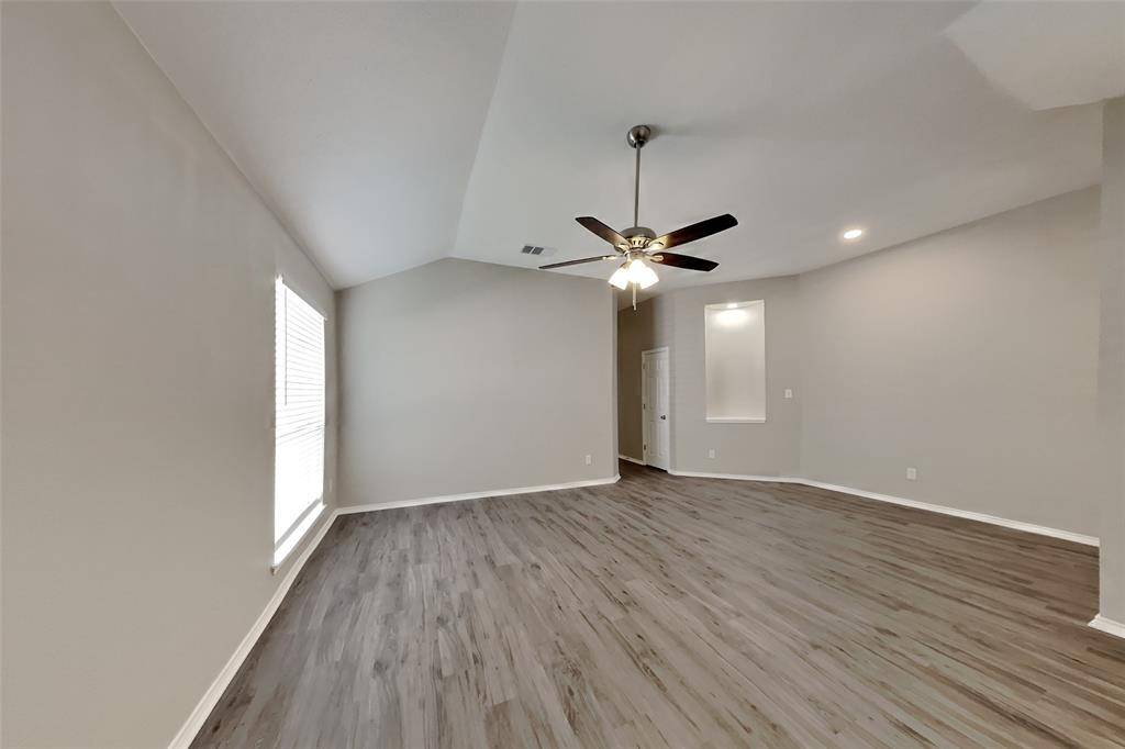 Arlington, TX 76002,6711 Pax Court